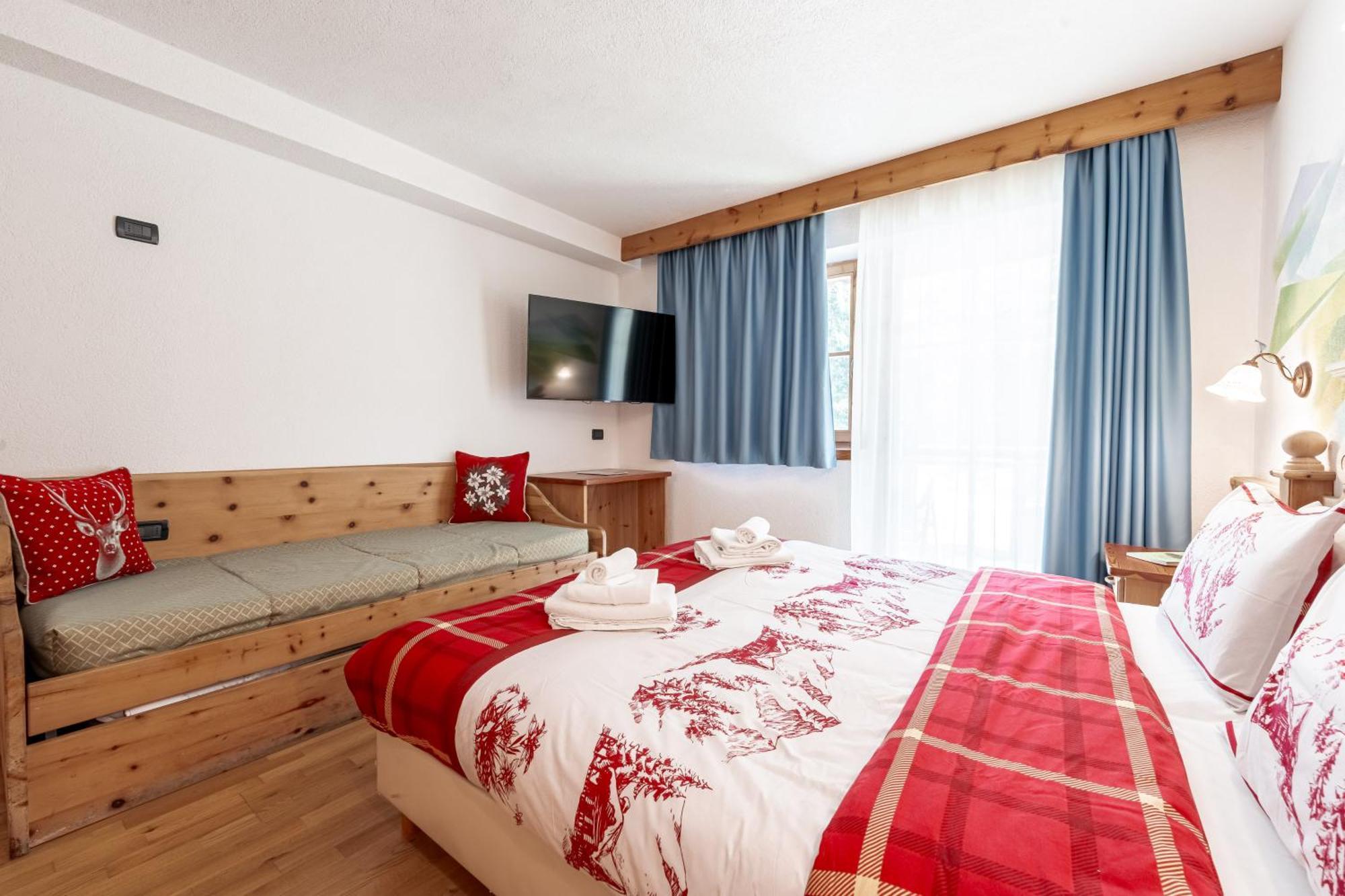 Hotel Villetta Maria Cottage Canazei Extérieur photo