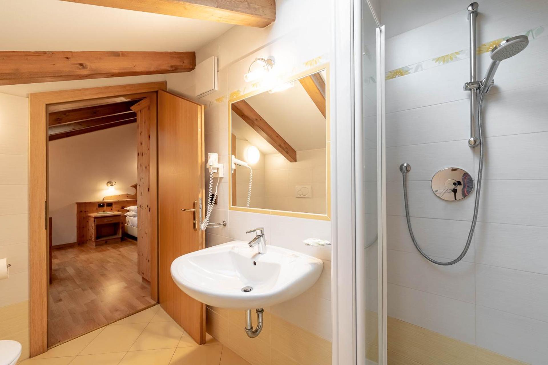 Hotel Villetta Maria Cottage Canazei Extérieur photo